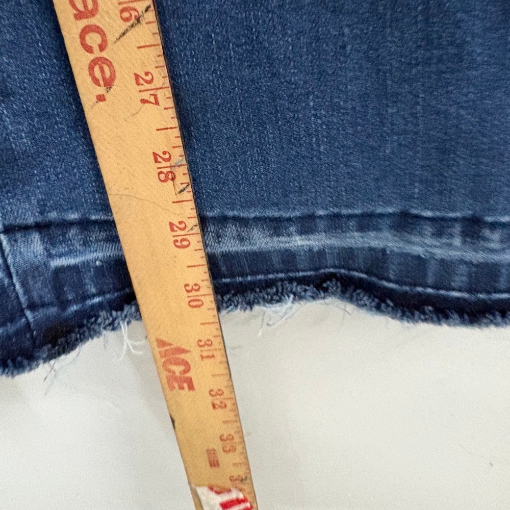 KanCan Curvy High Rise Flare Jeans Medium Wash Raw Hem Blue Womens Size 15/32 - Picture 5 of 10
